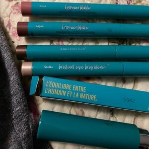 Thrive Causemetics Eye and Lip Crayons - Teal, Brown, Pink